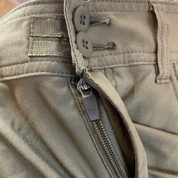 prAna Straight Fit Hiking Pants 8 Short Green Recycled Nylon Stretch Outdoor - Picture 13 of 13